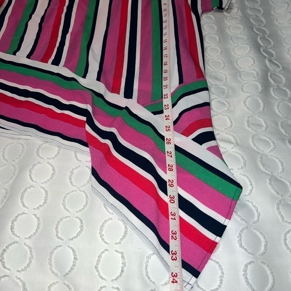 Cha Cha Vente Women's Medium Striped Asymmetrical Hem Top - Like New - Picture 9 of 9